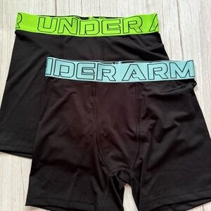 New Boy's UNDER ARMOUR Set Of 2 Polyester Blend  Boxer Brief size M